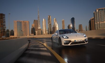 Porsche lanza dos endemoniadamente veloces Panamera