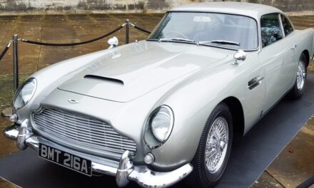 James Bond: Historia del increíble Aston Martin DB5 del agente 007