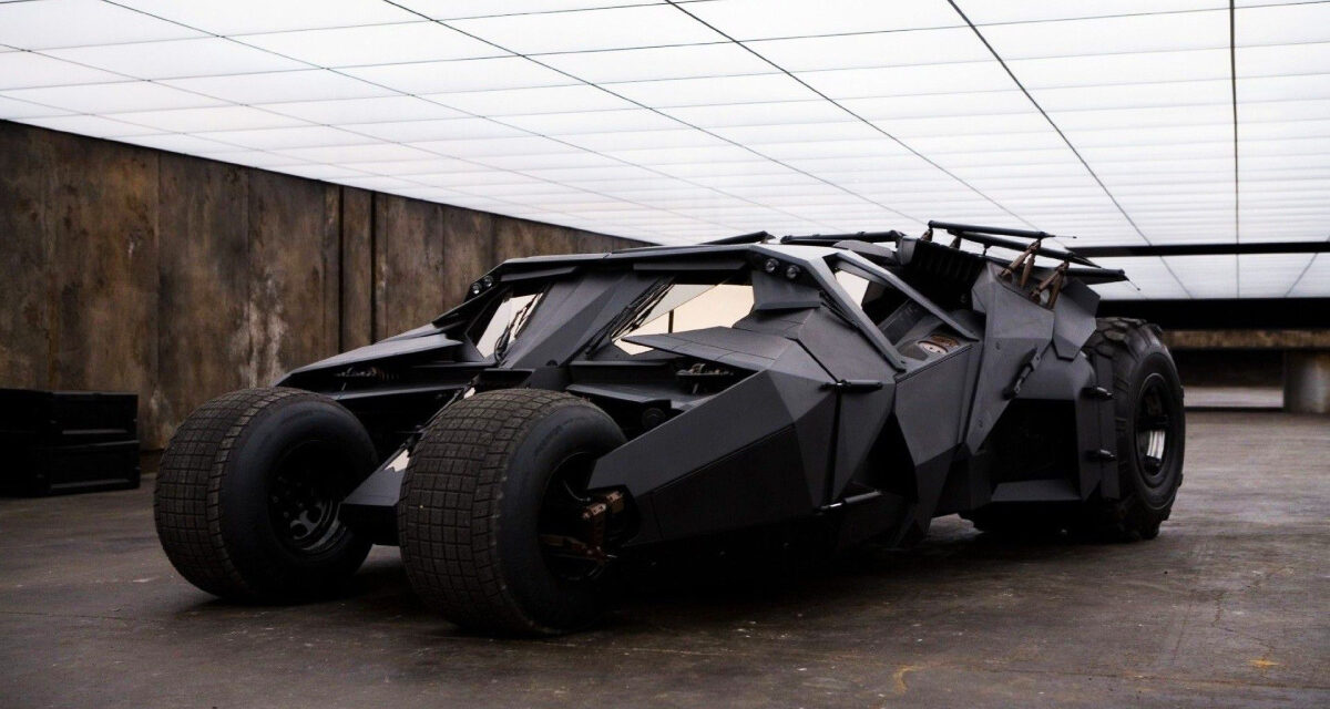 Batmobile Tumbler: El mejor automóvil de «El Murciélago» desde George Barris