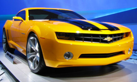 Chevrolet Camaro: El deportivo que se estrenó dos años antes en Transformers